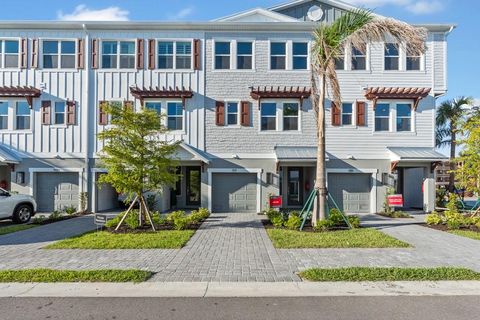 Photo of 1625 Compass Pointe Court #105, Punta Gorda, FL 33950 (MLS # A4625693)