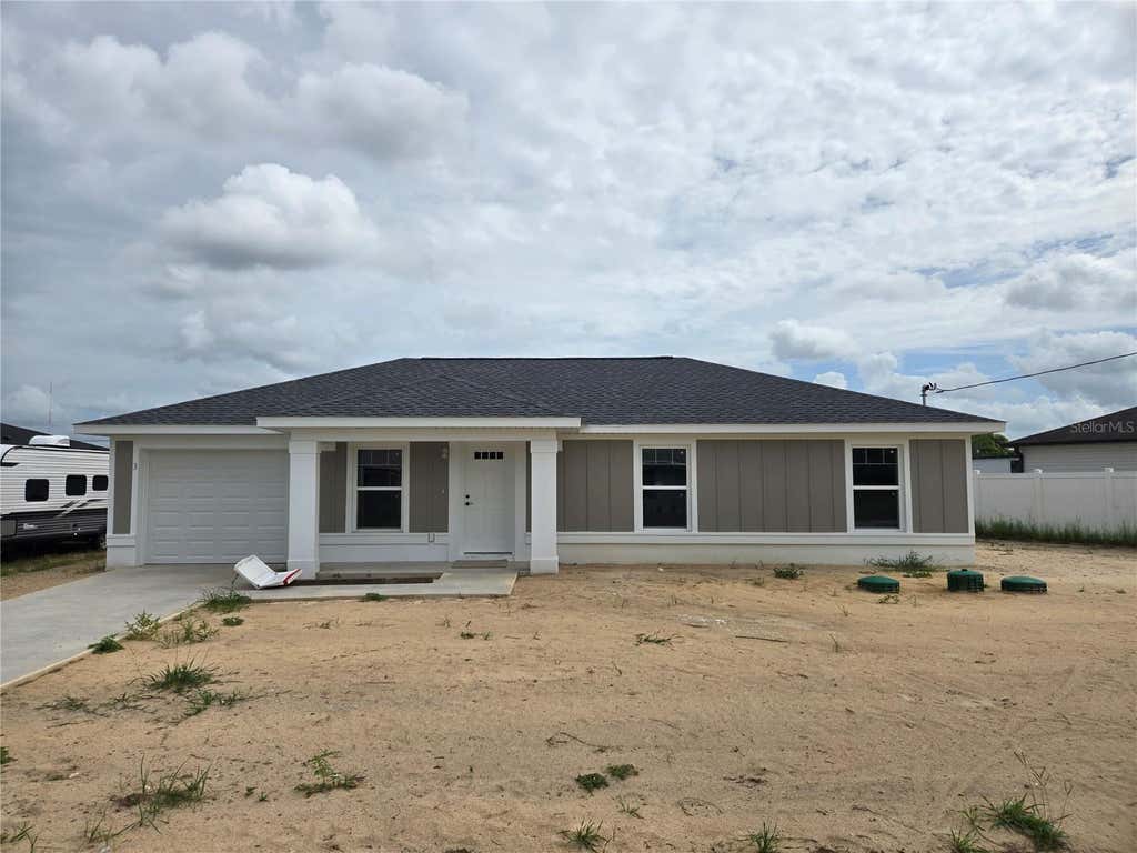 Photo of 3 Walnut Run Court, Ocala, FL 34480 (MLS # OM728798)