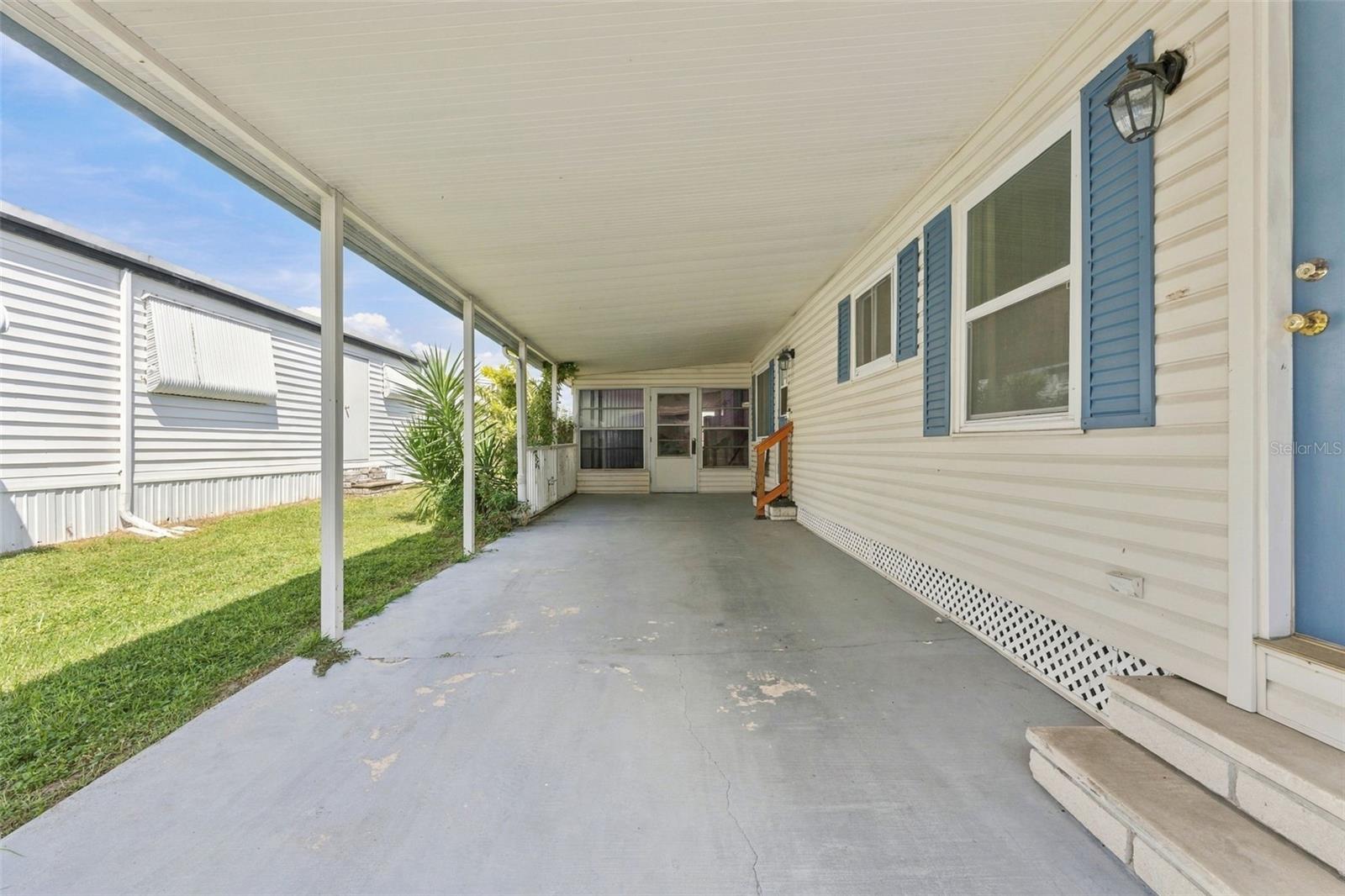 764 ROYAL PALM CIRCLE 764