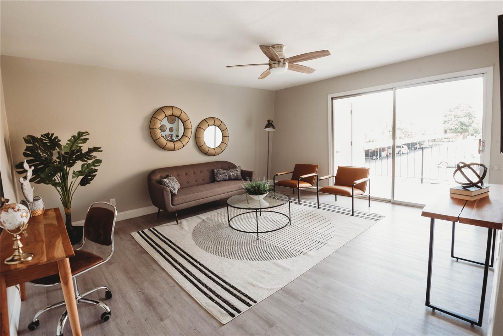 FOUR SEASONS CONDO - Residential Lease