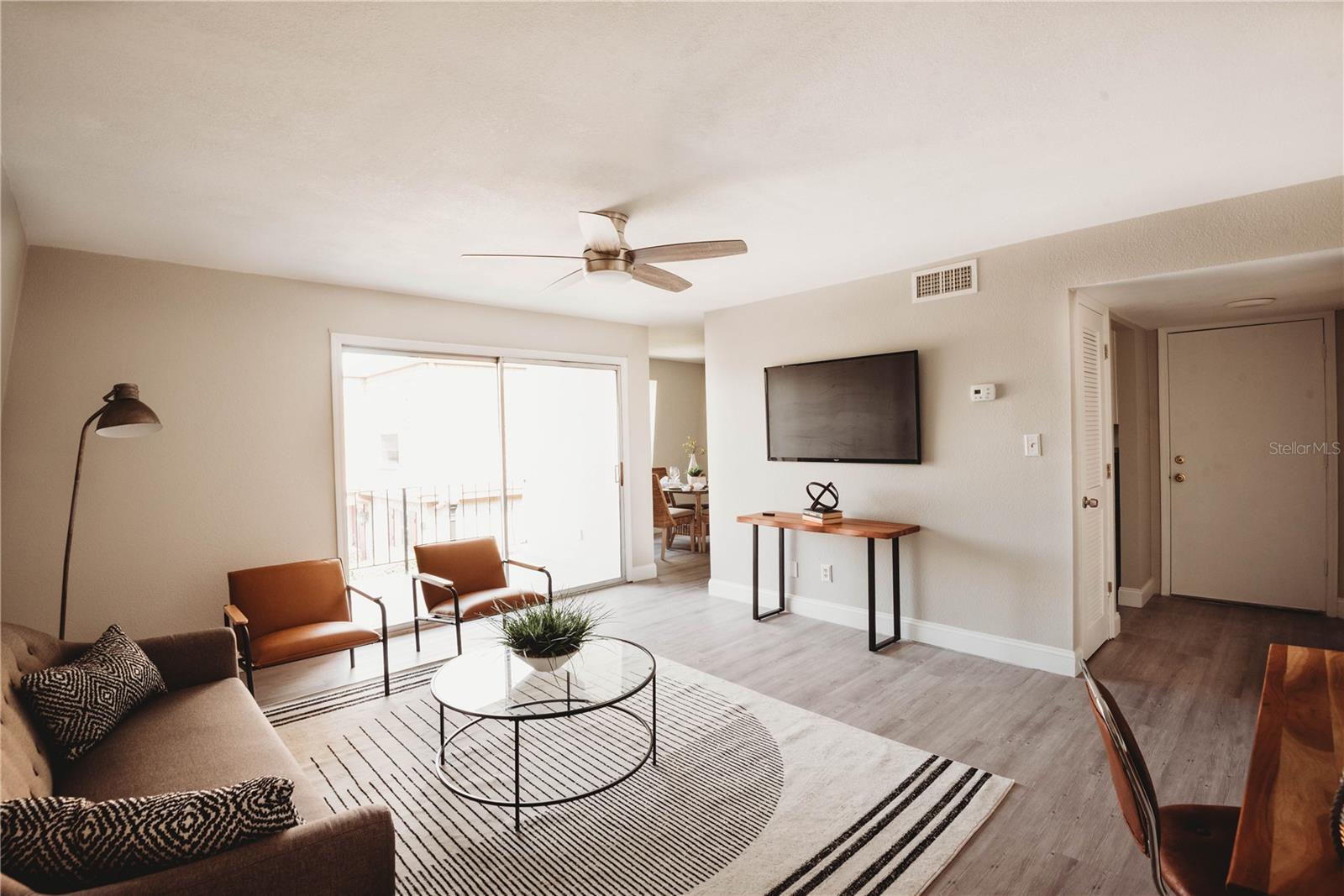 FOUR SEASONS CONDO - Residential Lease