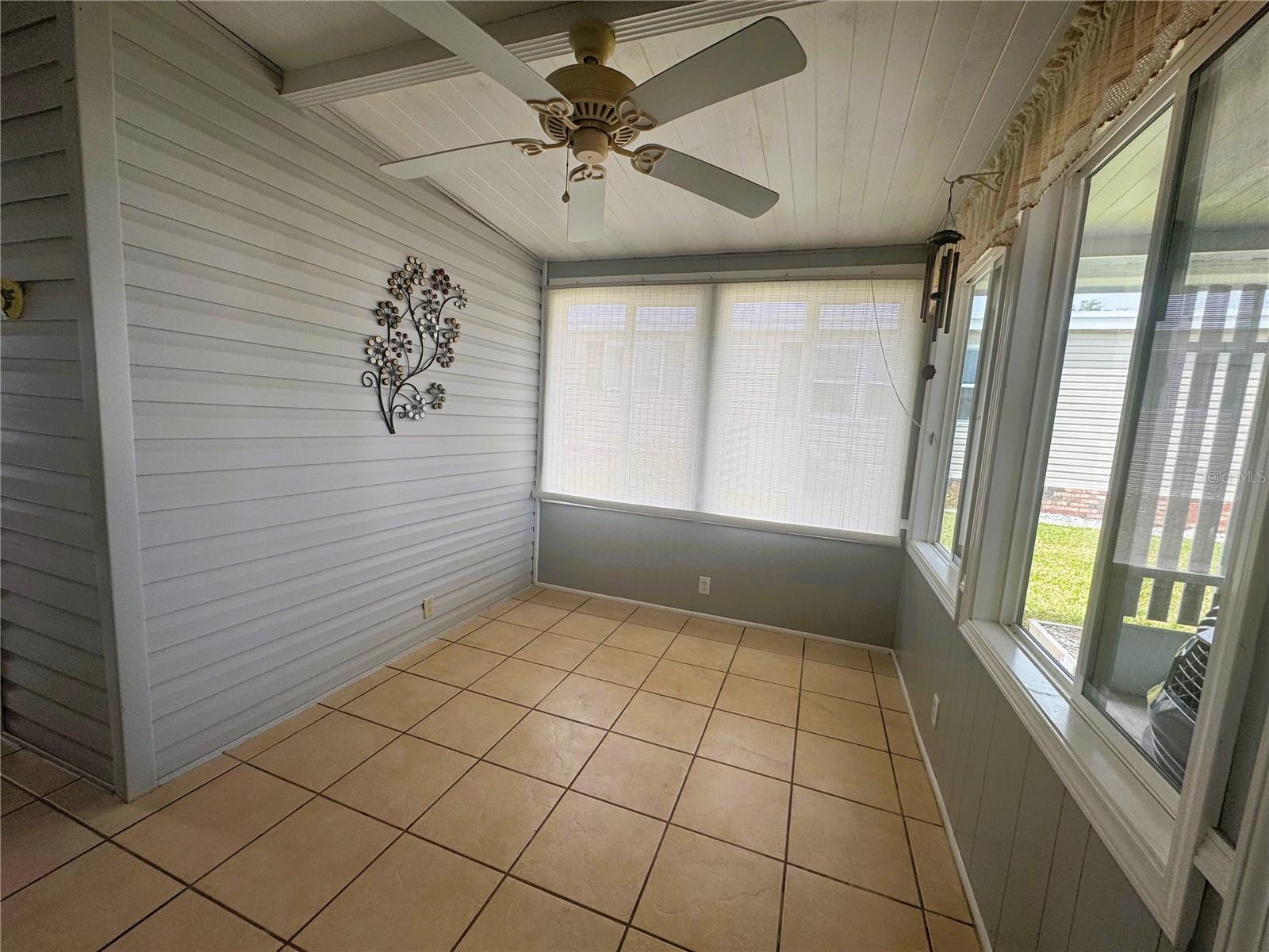 HAWTHORNE AT LEESBURG A COOP - Residential