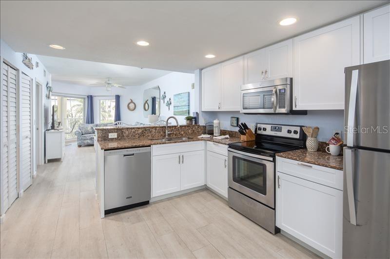 SUNSET VISTAS CONDO HOTEL ON THE GULF - Residential