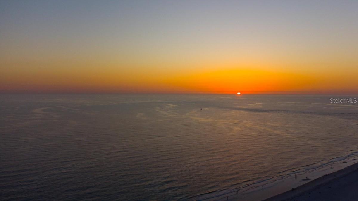 SUNSET VISTAS CONDO HOTEL ON THE GULF - Residential