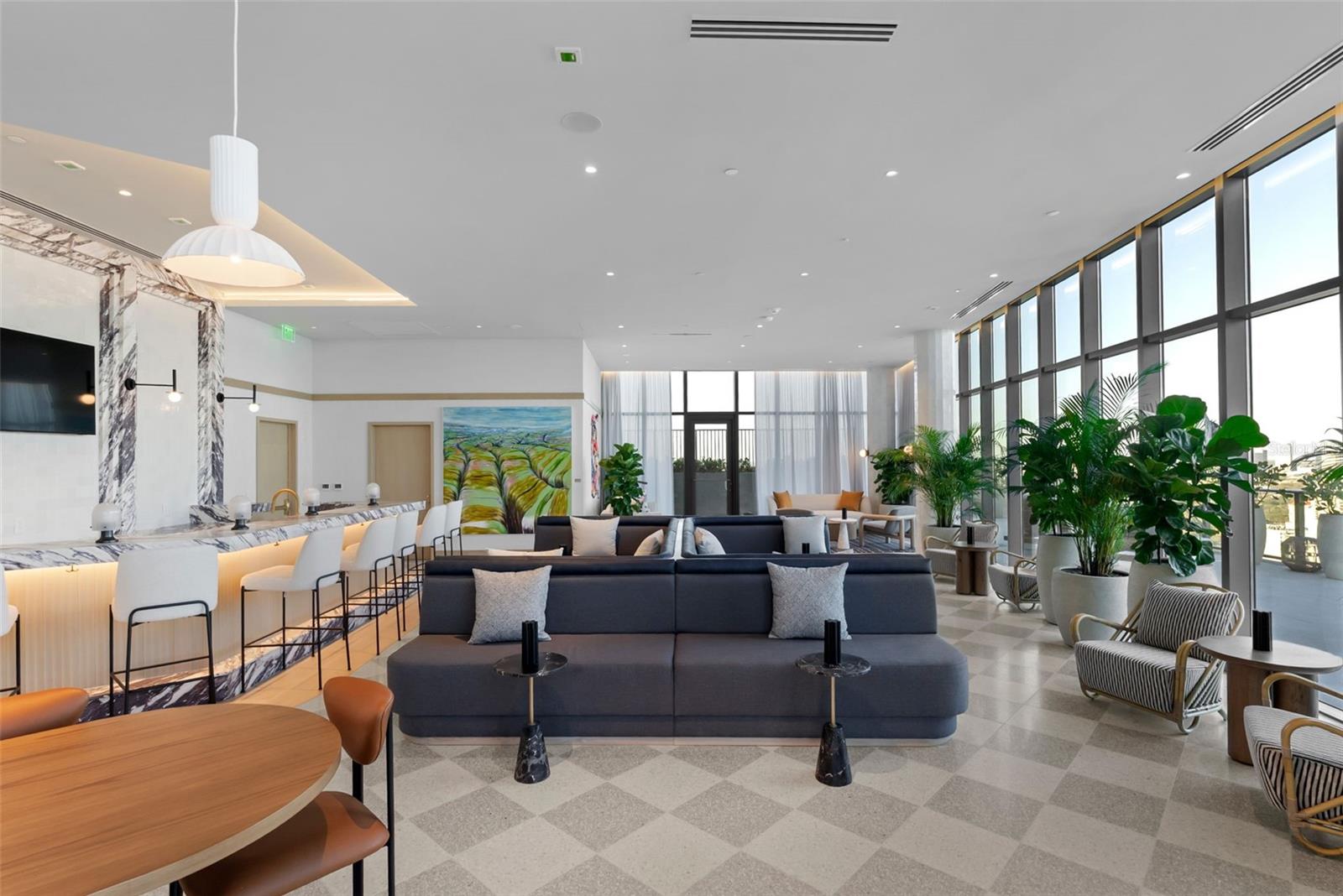 BAYSHORE YSABELLA CONDOMINIUM - Residential