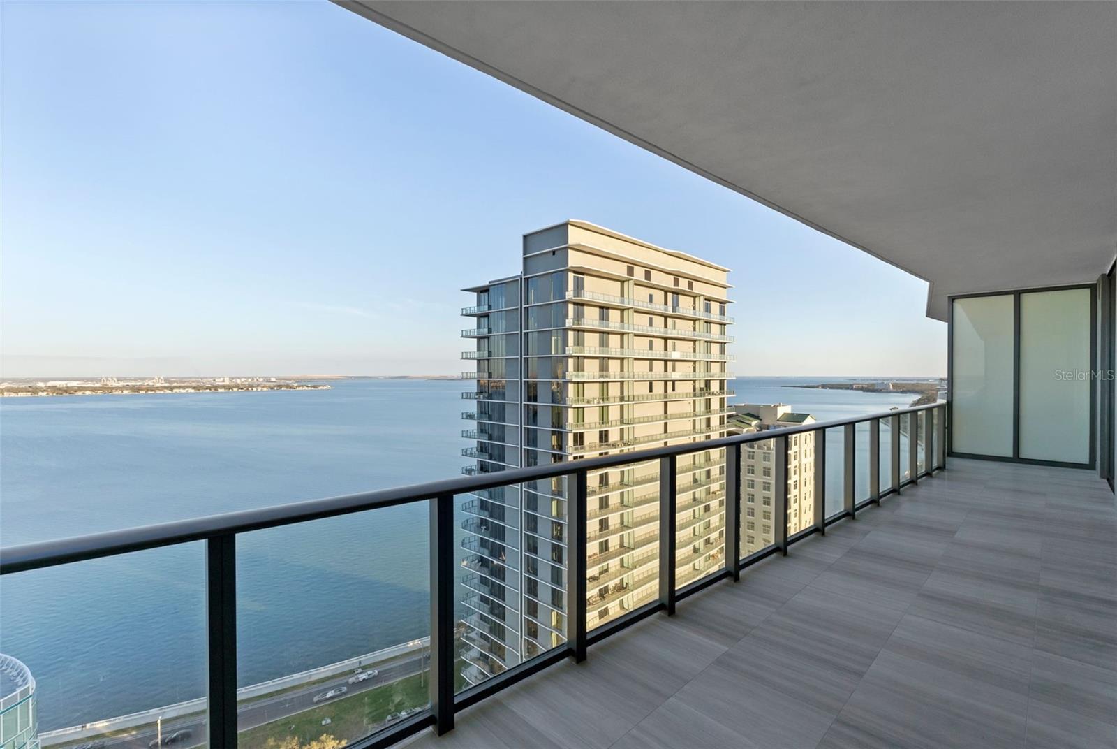 BAYSHORE YSABELLA CONDOMINIUM - Residential