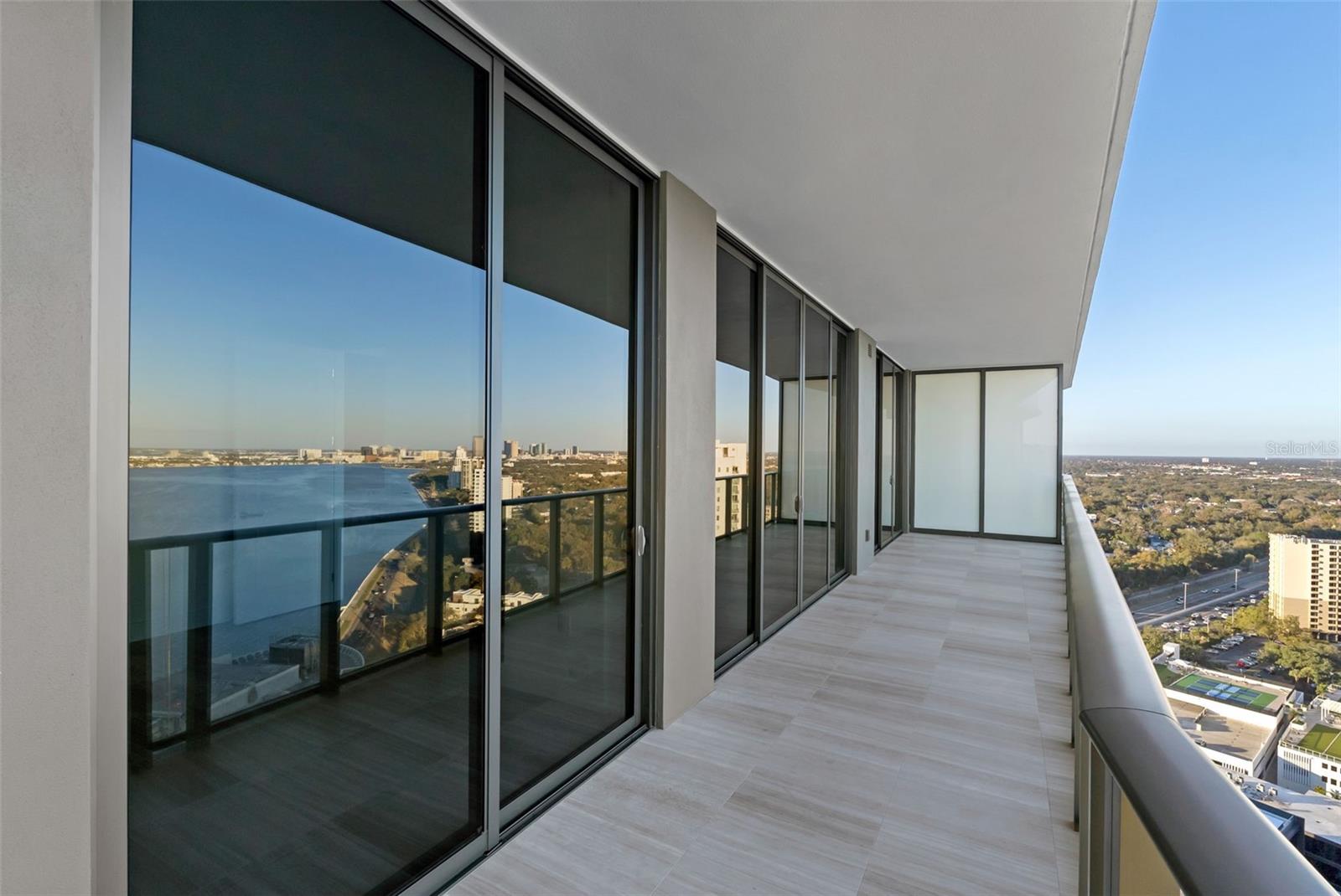 BAYSHORE YSABELLA CONDOMINIUM - Residential