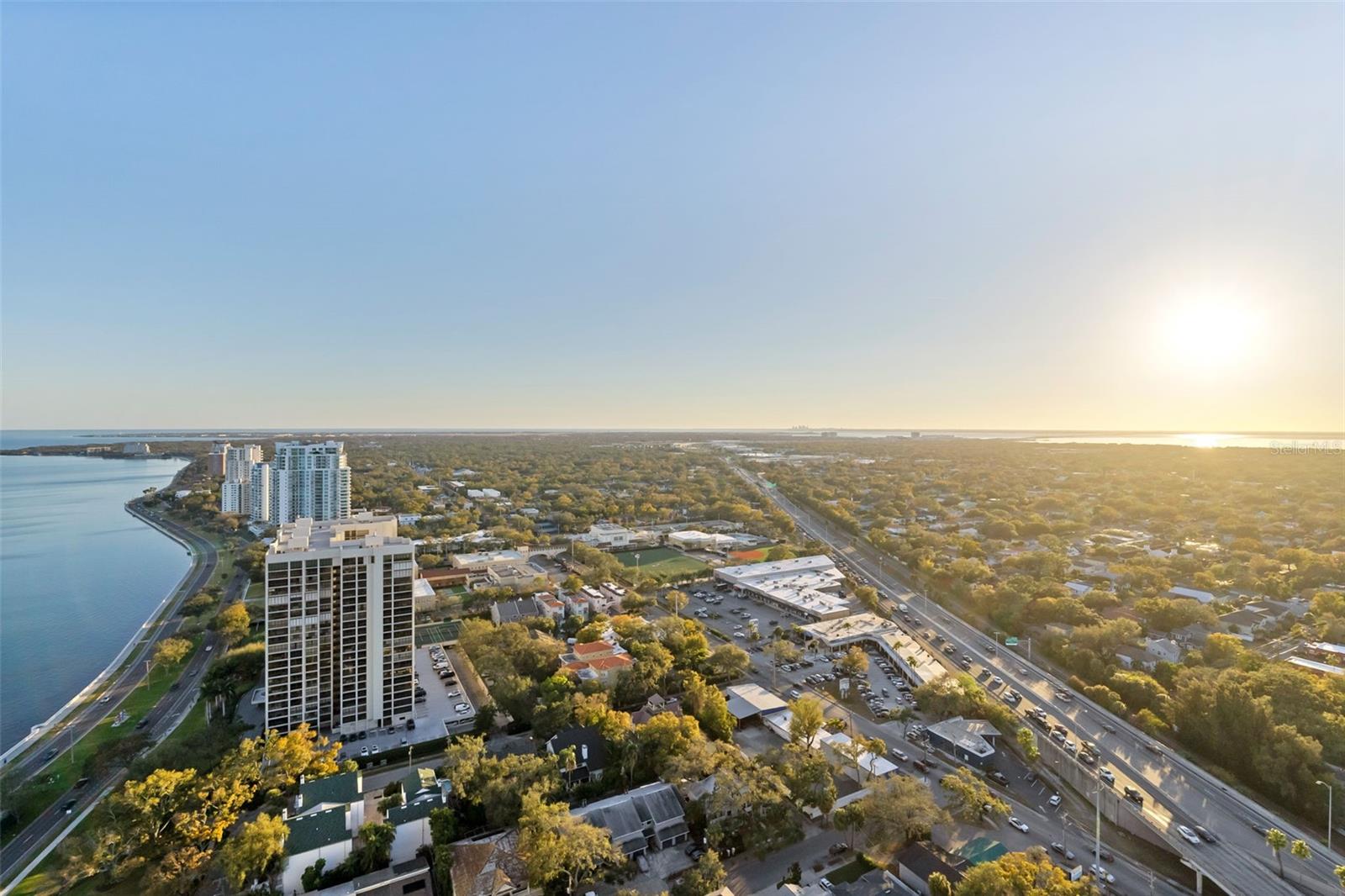 BAYSHORE YSABELLA CONDOMINIUM - Residential