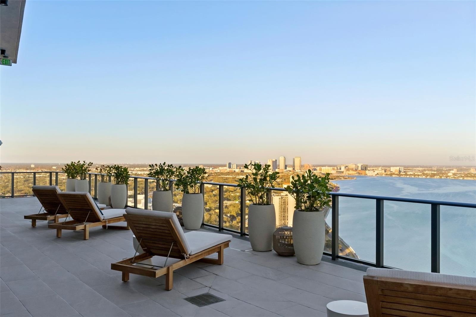 BAYSHORE YSABELLA CONDOMINIUM - Residential