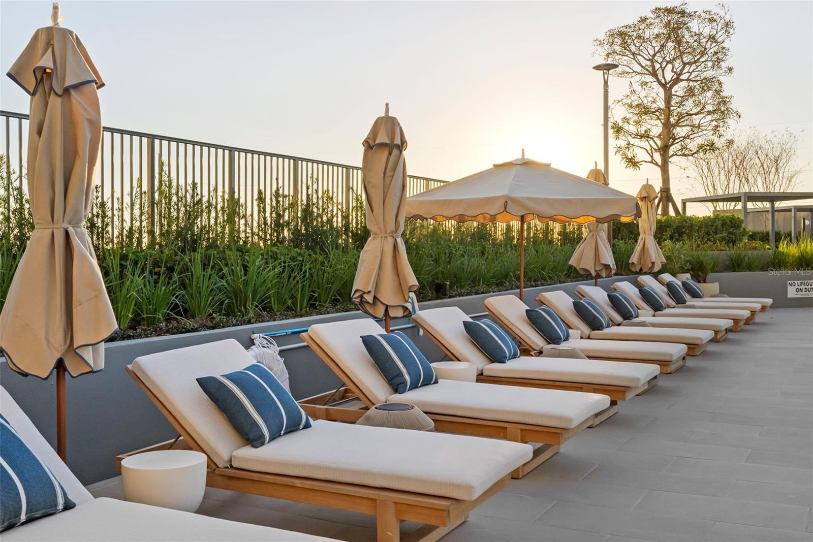 BAYSHORE YSABELLA CONDOMINIUM - Residential