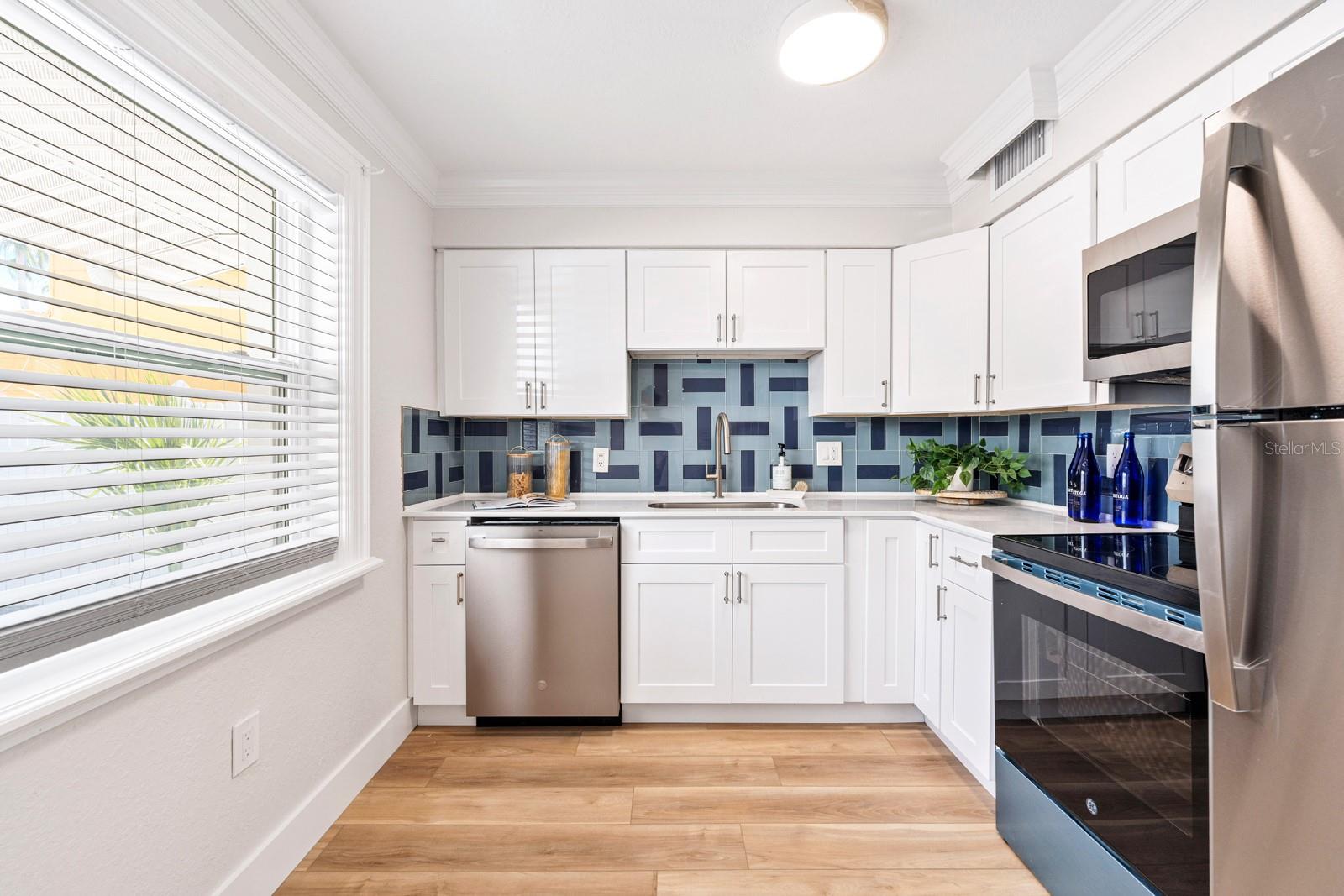 SEA SHELL OF INDIAN SHORES - Residential