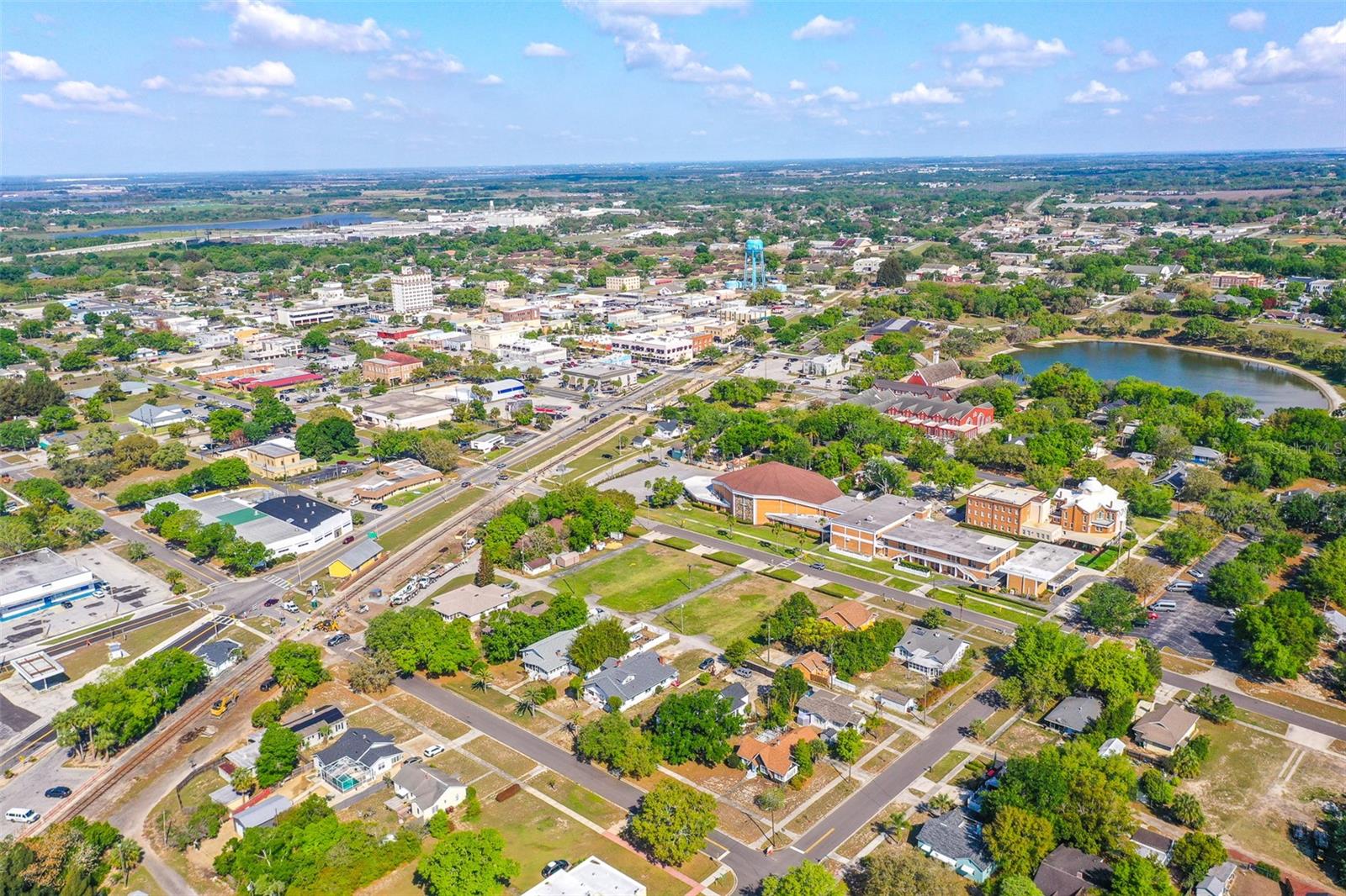 LAKE WALES - Residential