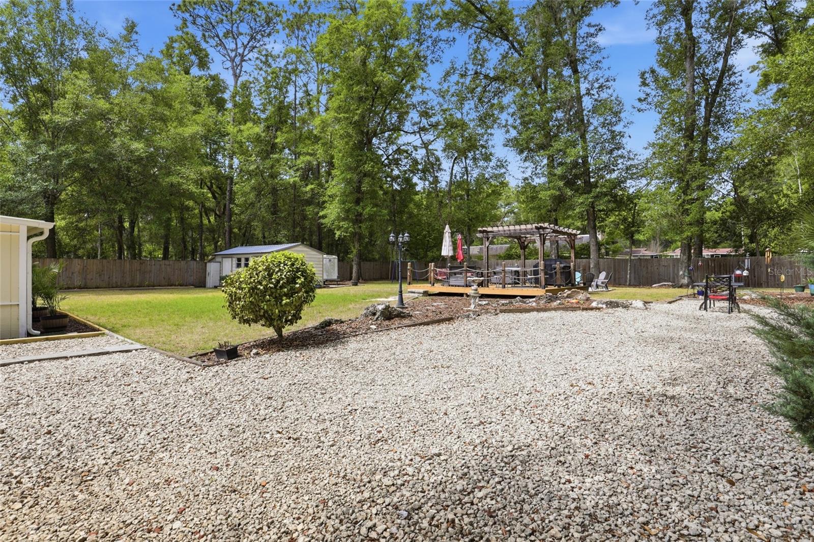 WESTCHESTER MANOR - Residential
