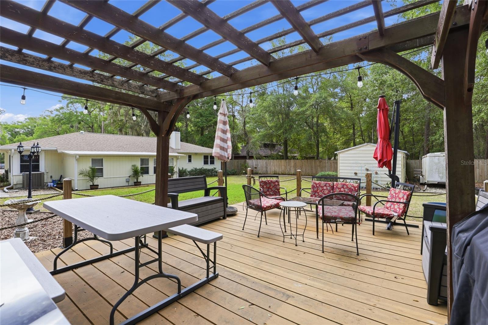 WESTCHESTER MANOR - Residential
