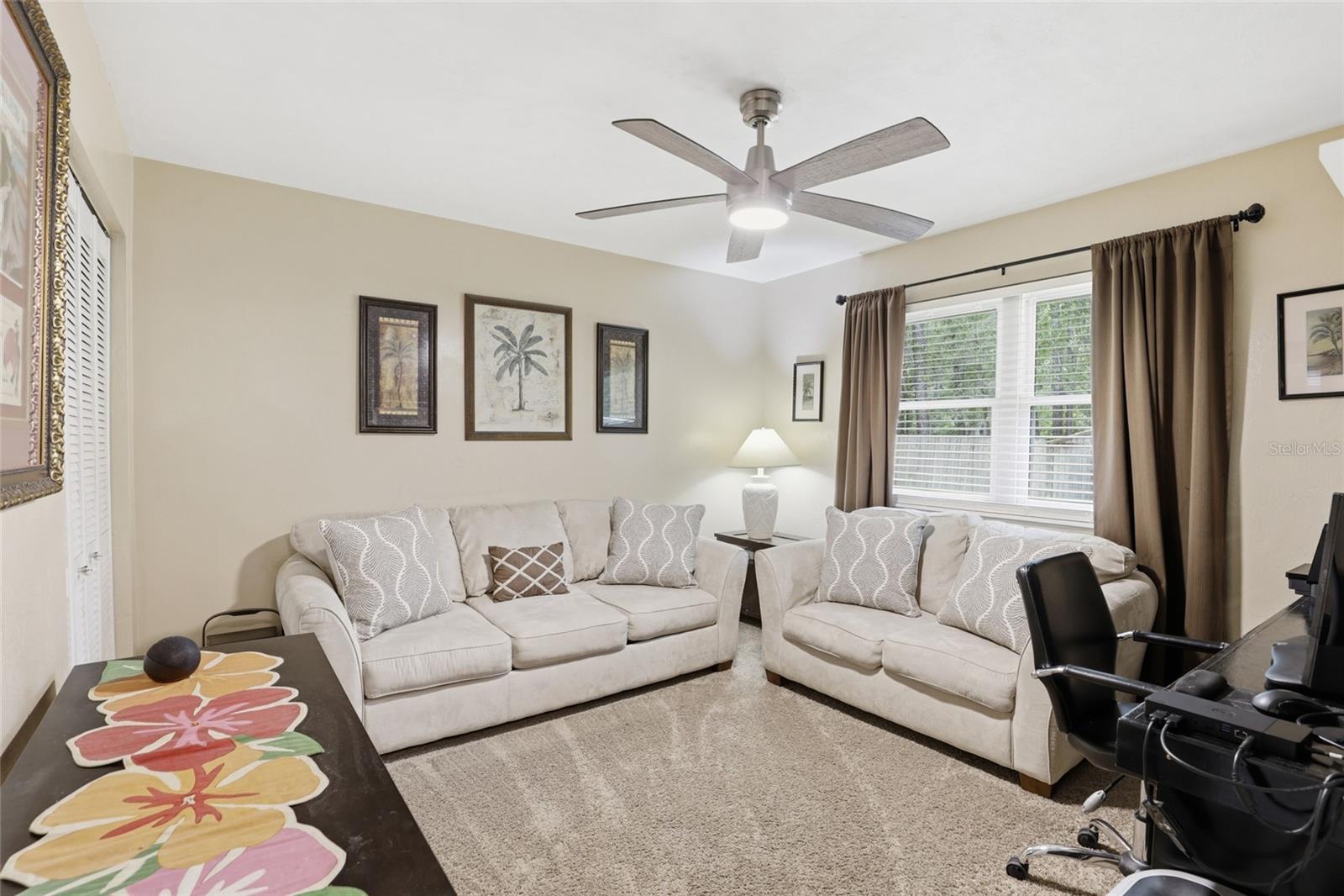WESTCHESTER MANOR - Residential