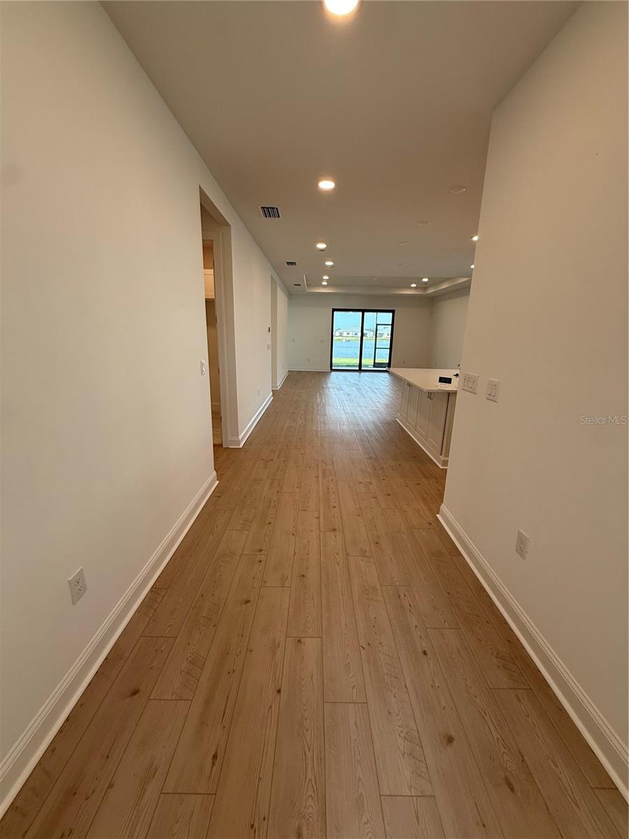 5831 FREESTONE CIRCLE