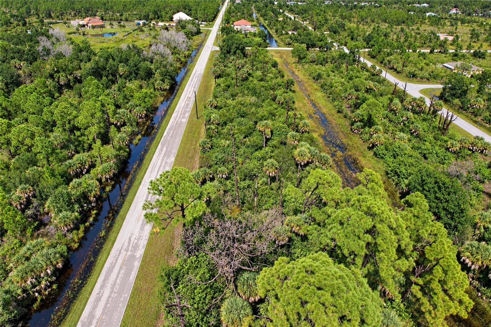 4058 JENNINGS BOULEVARD, PORT CHARLOTTE, FL, 33981 3 4058 JENNINGS BOULEVARD