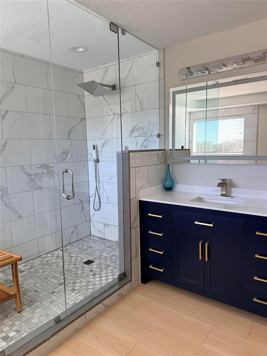 FAIRWAYS AT MT PLYMOUTH PH 03 LT 115 PB 04 - Residential