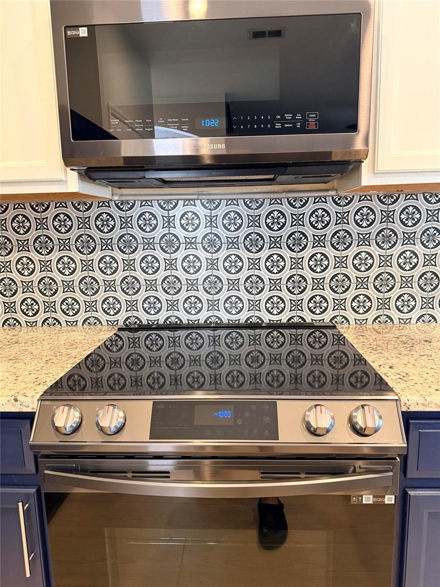 FAIRWAYS AT MT PLYMOUTH PH 03 LT 115 PB 04 - Residential