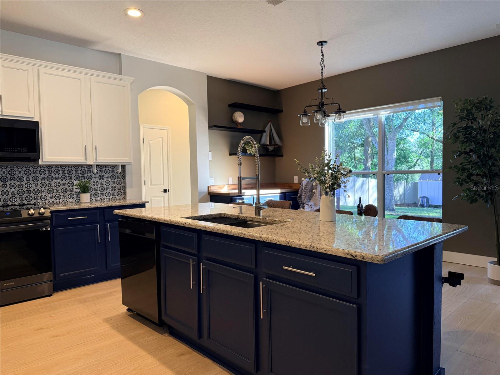 FAIRWAYS AT MT PLYMOUTH PH 03 LT 115 PB 04 - Residential