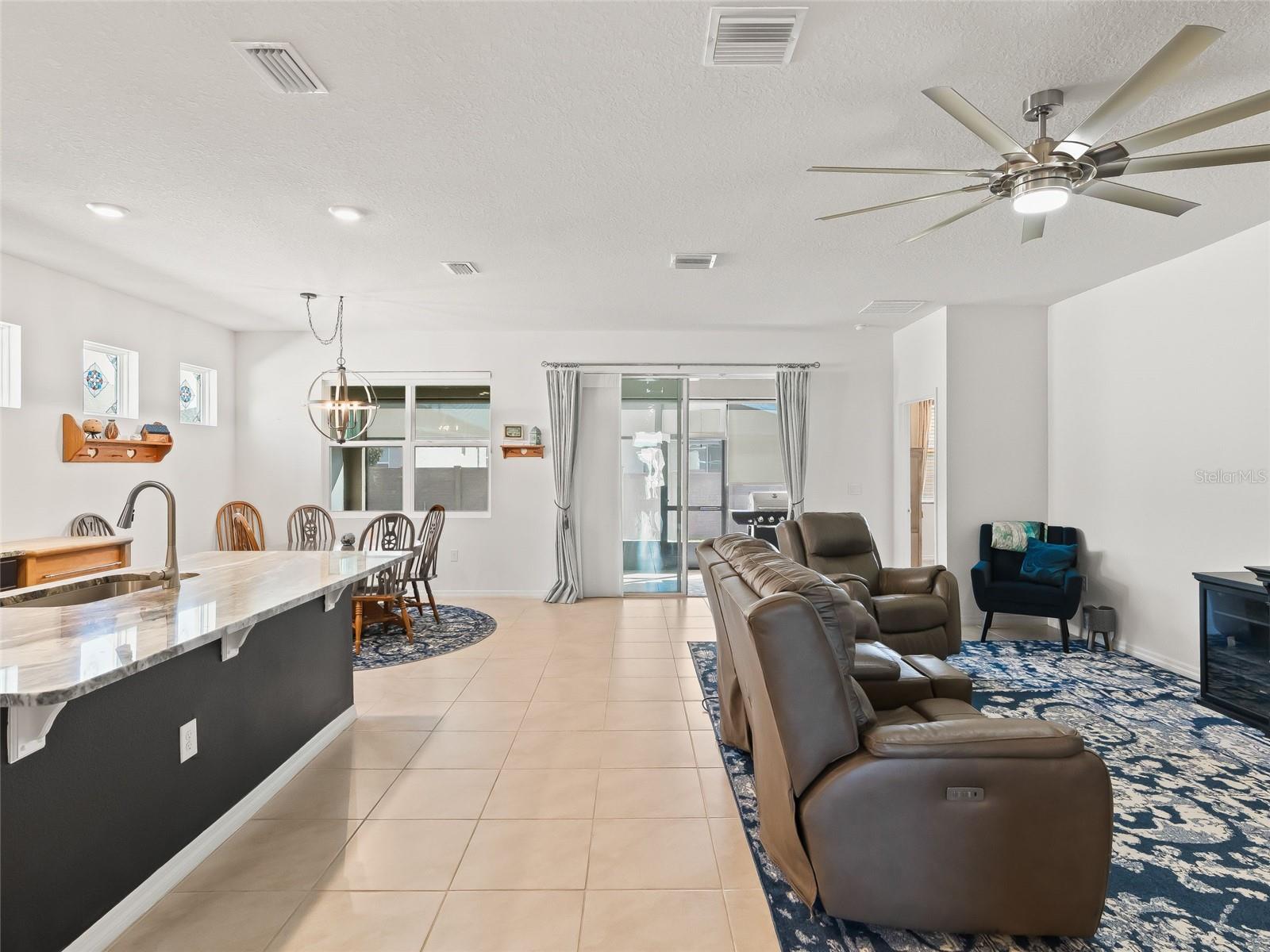 OCALA PRESERVE PH 9 - Residential Lease