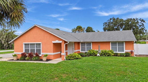 2945 JUNIPER DR, EDGEWATER, FL 32141 - Image b365ce9e1a4eaec98aa037ebf836a1c1/334194779