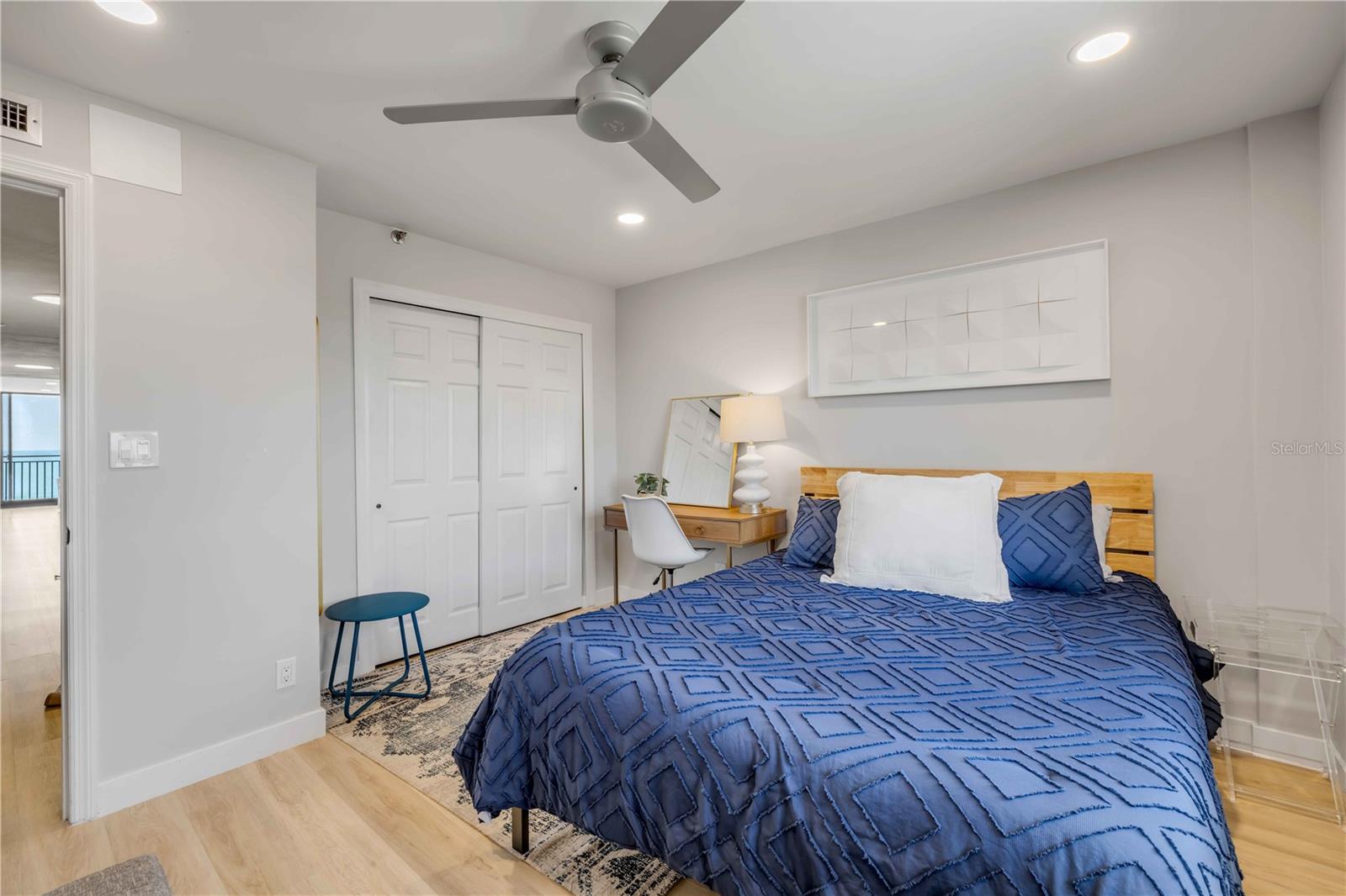 MOONTIDE CONDO - Residential