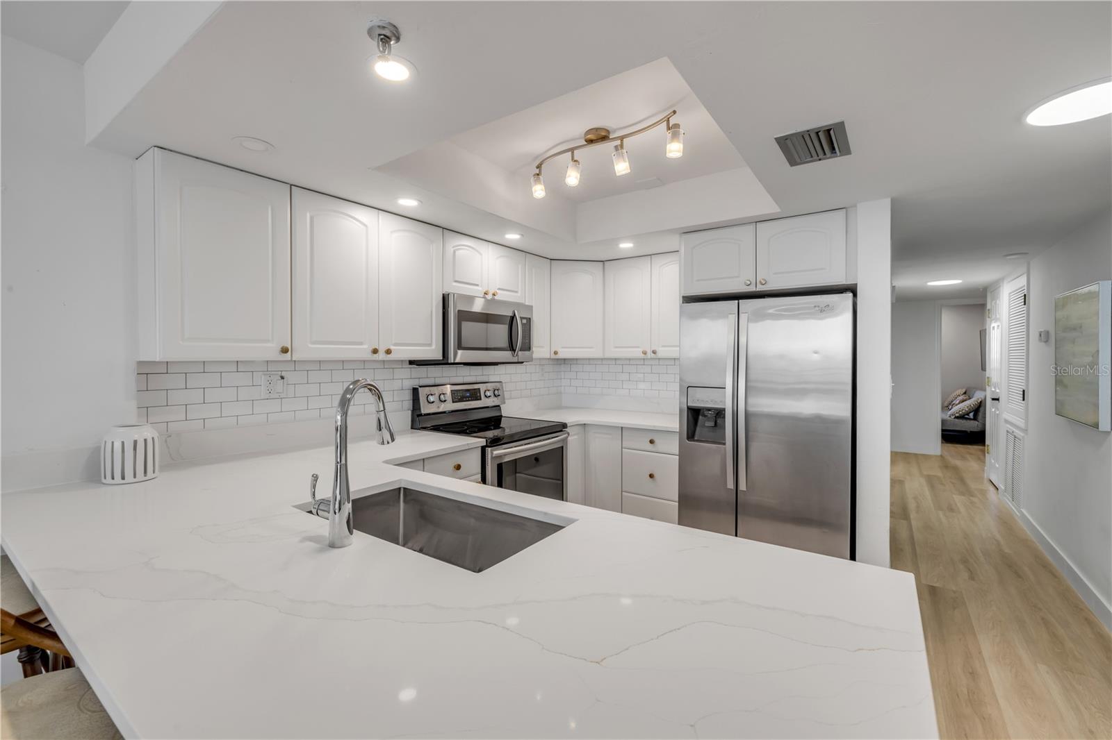 MOONTIDE CONDO - Residential