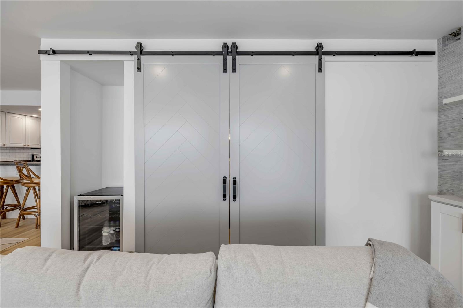 MOONTIDE CONDO - Residential