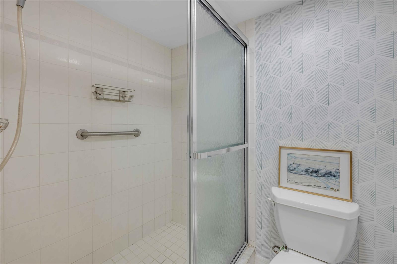 MOONTIDE CONDO - Residential