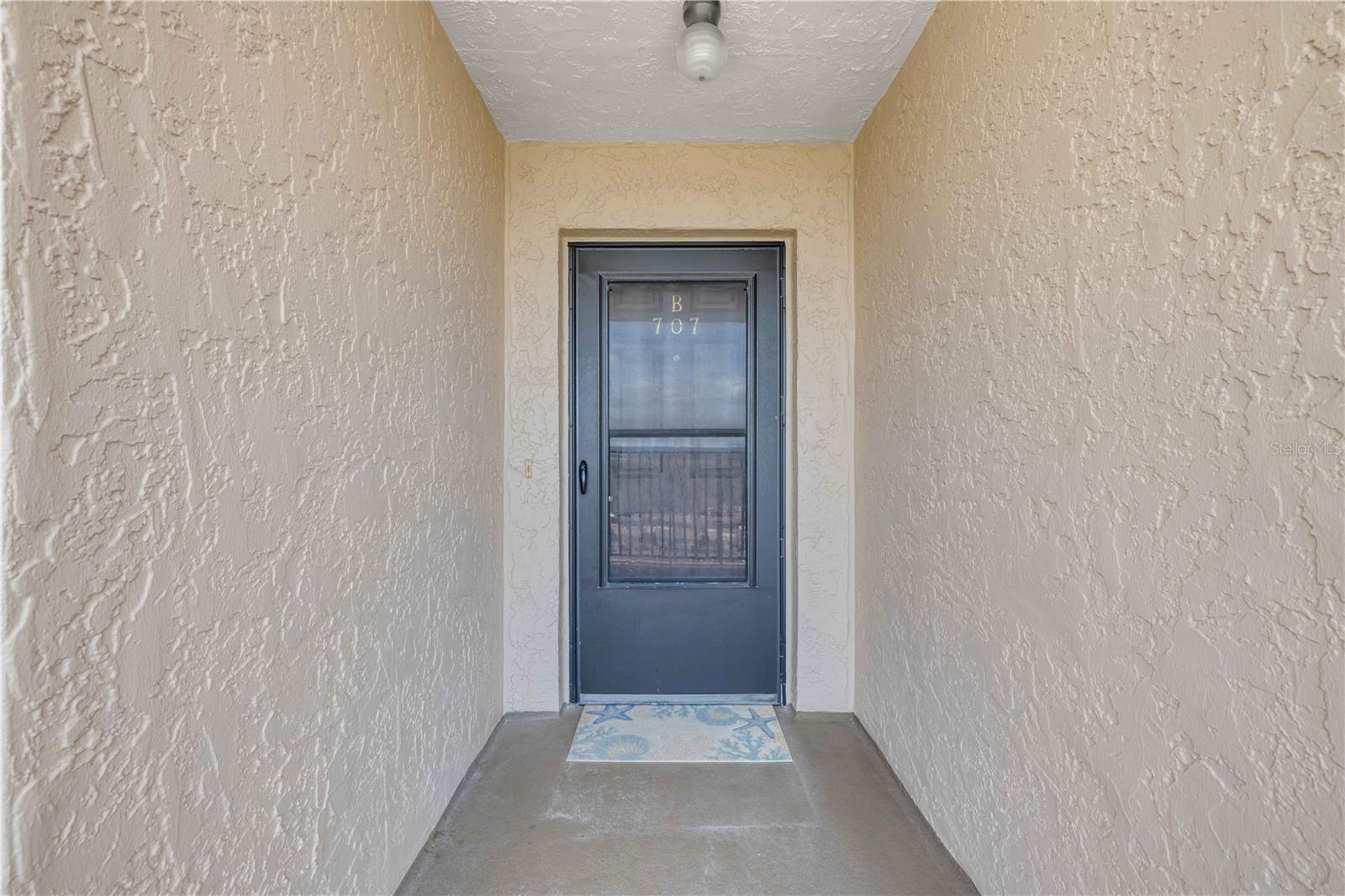 MOONTIDE CONDO - Residential