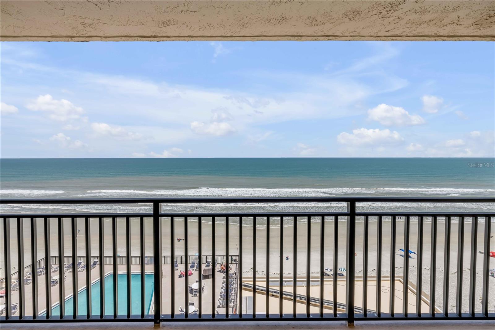 MOONTIDE CONDO - Residential