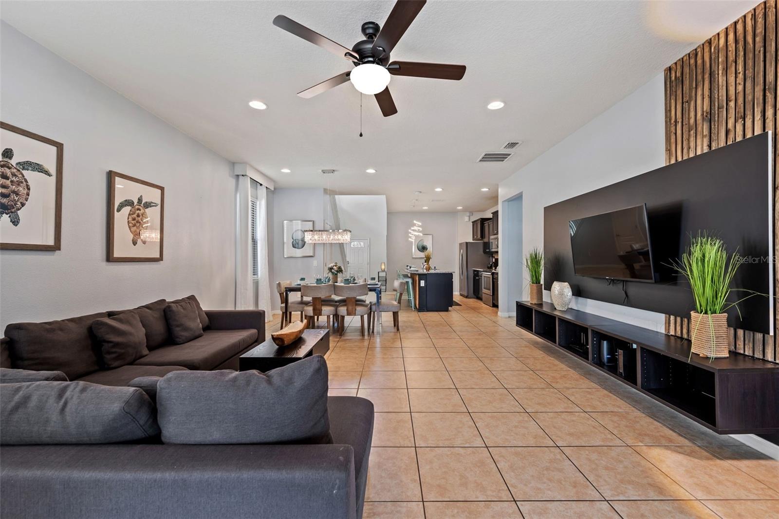 WINDSOR AT WESTSIDE PH 1 - Residential