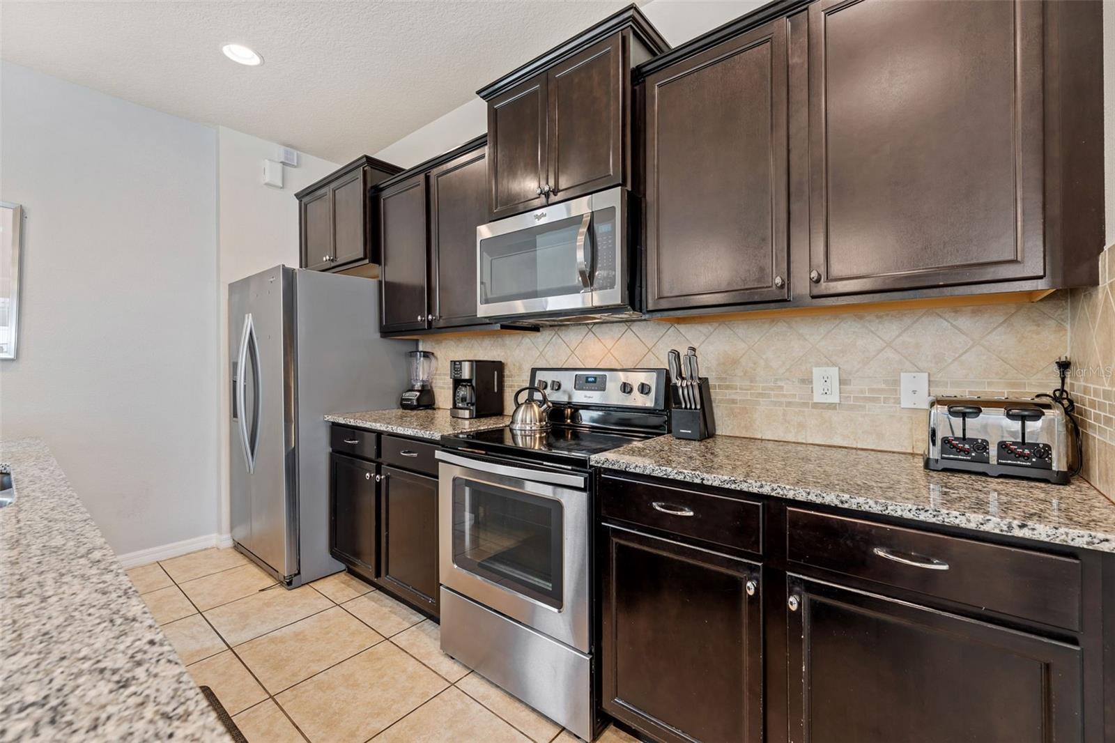 WINDSOR AT WESTSIDE PH 1 - Residential