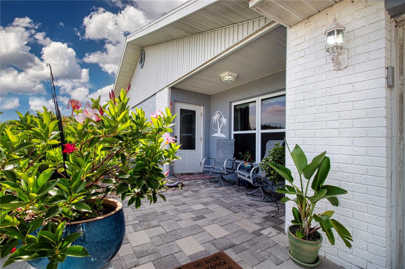 1004 YELLOWBIRD PLACE