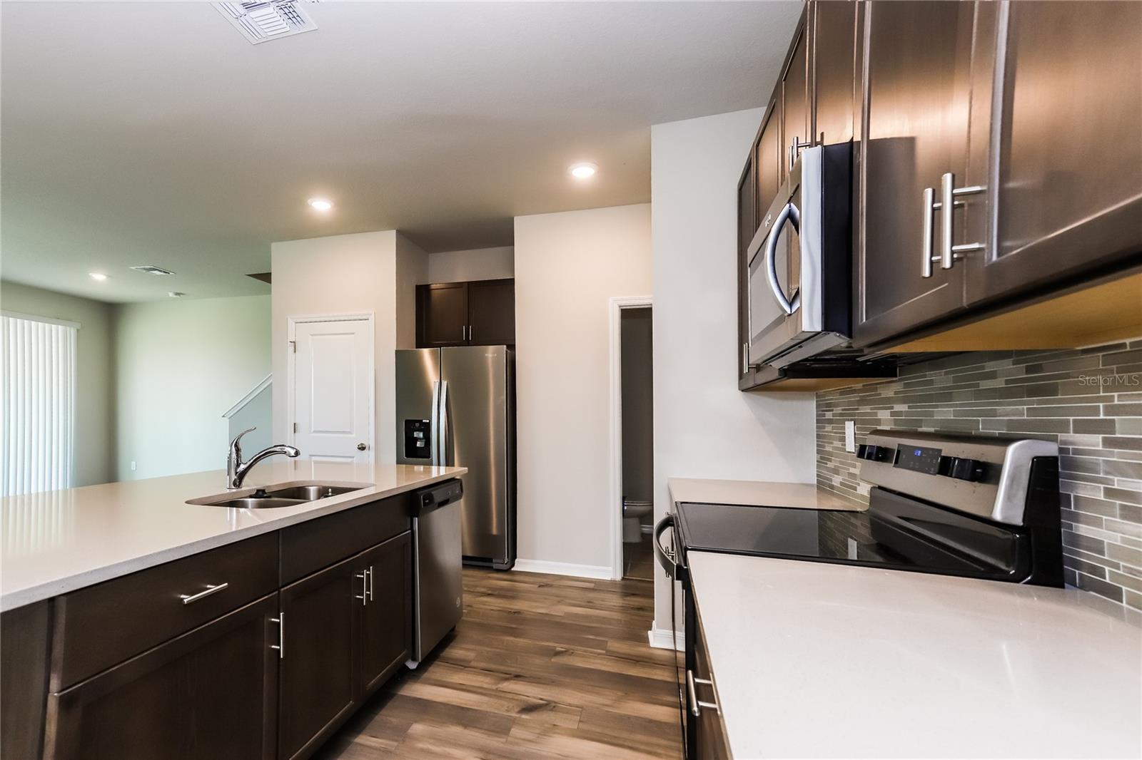 WOODLEAF HAMMOCK PH I - Residential Lease