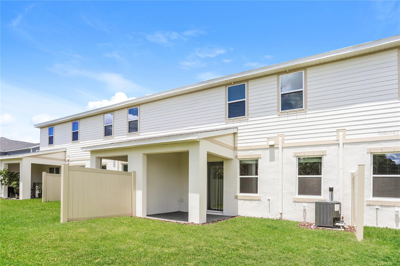 WOODLEAF HAMMOCK PH I - Residential Lease