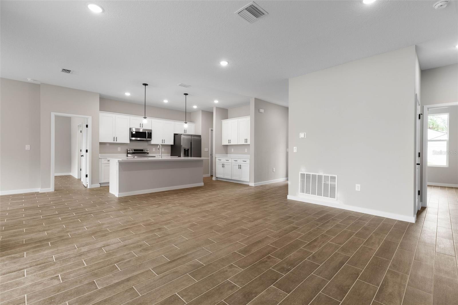 48 ROLLING SANDS DRIVE