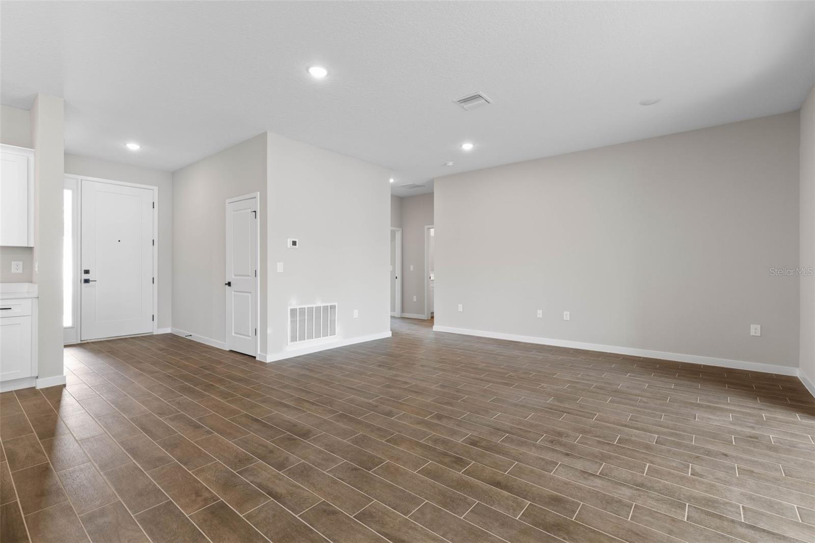 48 ROLLING SANDS DRIVE