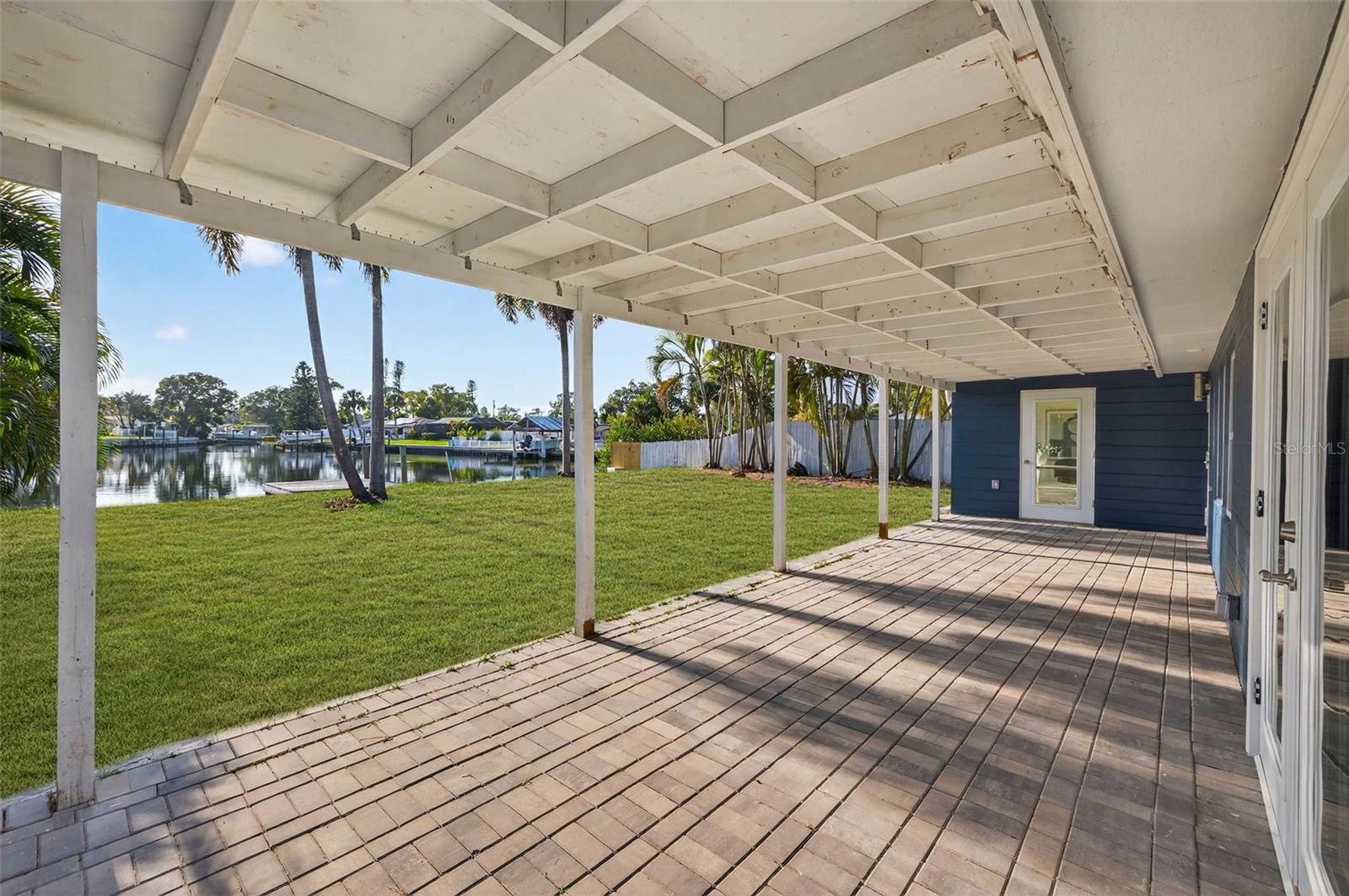 SHORE ACRES BUTTERFLY LAKE REP - Residential Lease