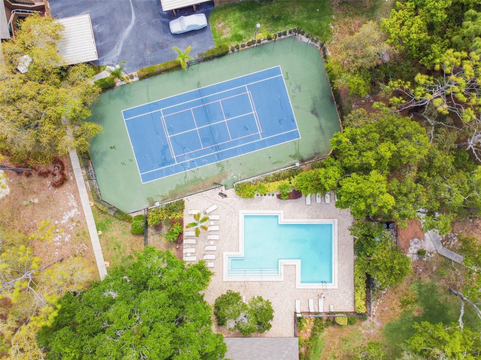 GLENEAGLES I CONDO - Residential