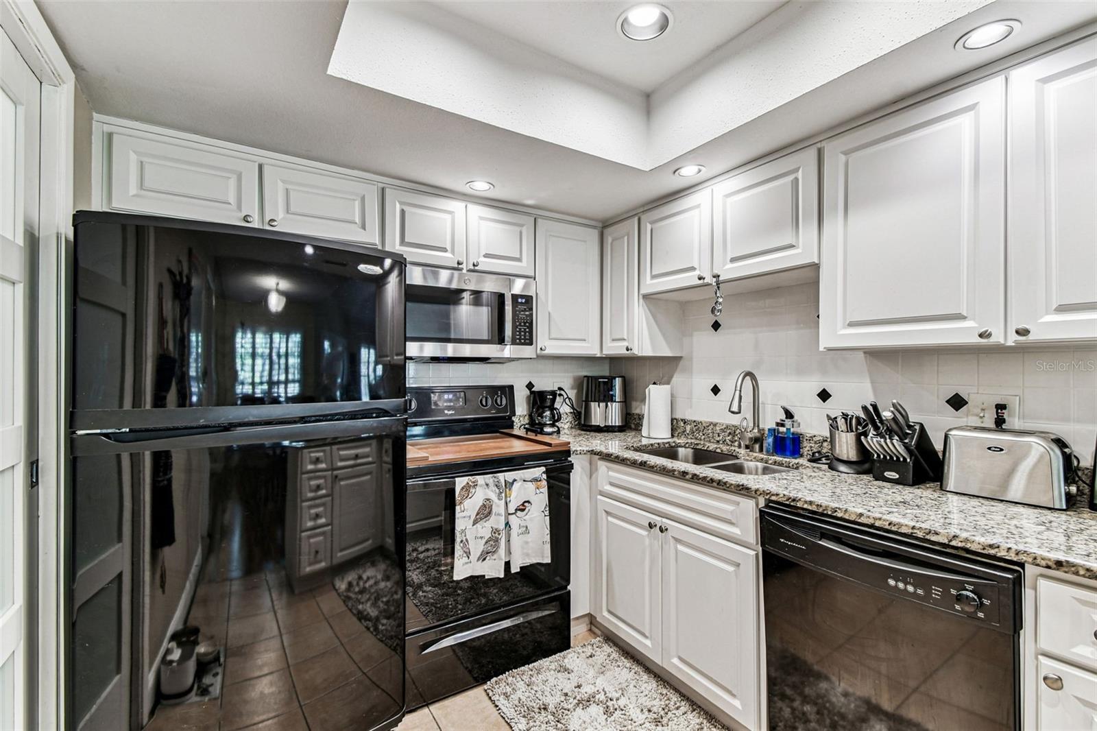 GLENEAGLES I CONDO - Residential