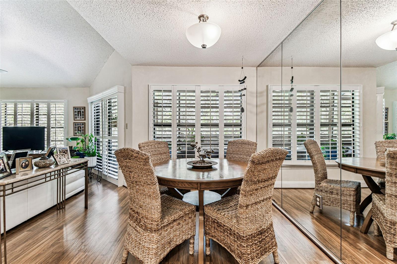 GLENEAGLES I CONDO - Residential