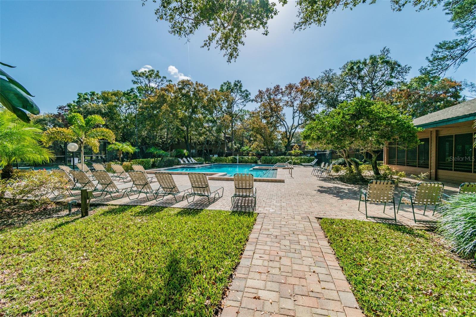 GLENEAGLES I CONDO - Residential