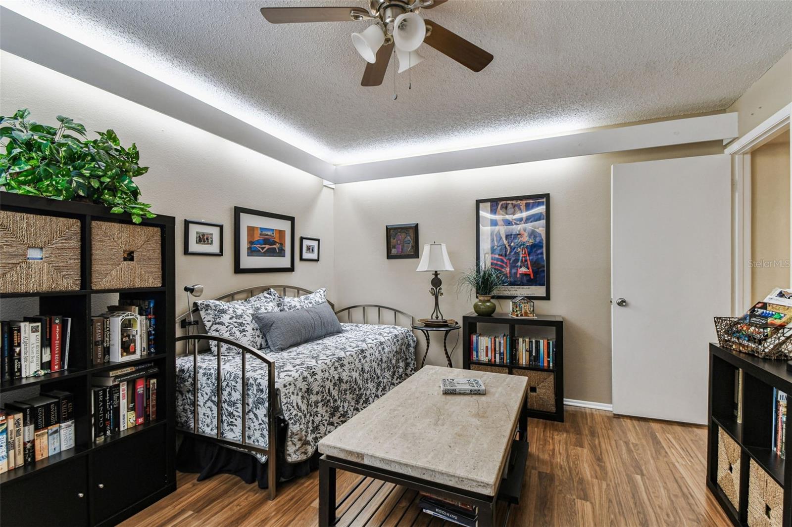 GLENEAGLES I CONDO - Residential