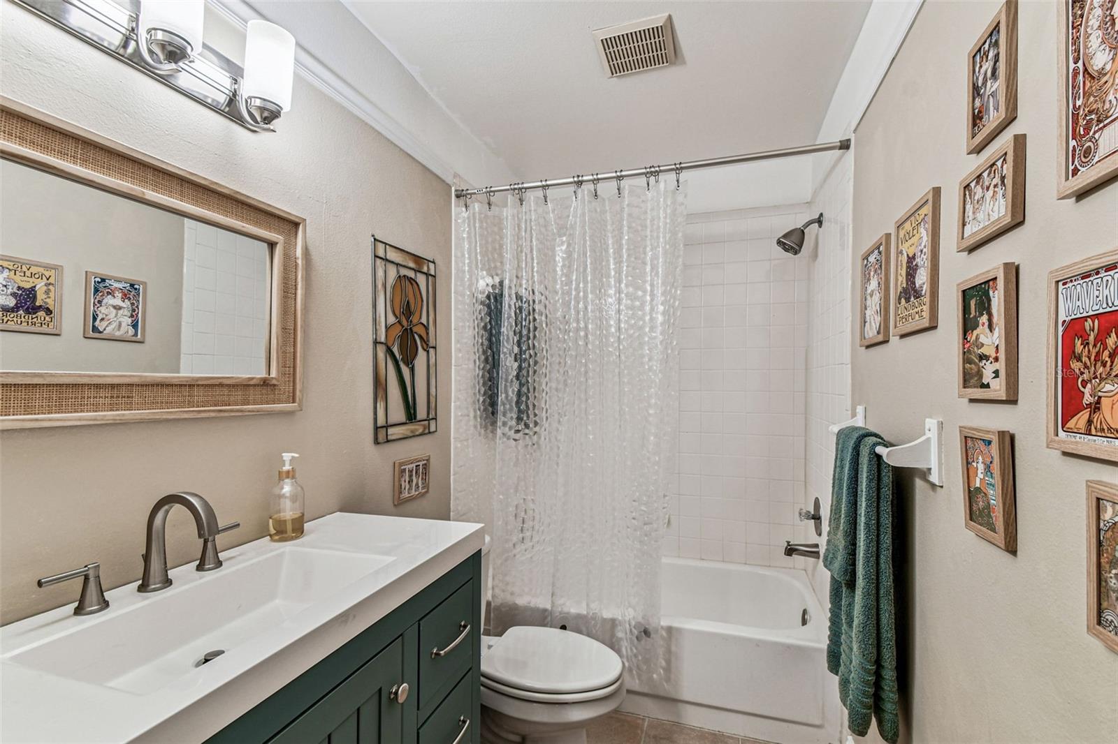 GLENEAGLES I CONDO - Residential