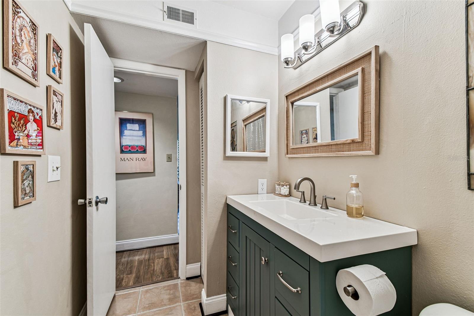GLENEAGLES I CONDO - Residential