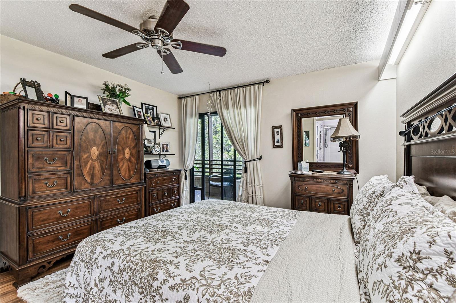 GLENEAGLES I CONDO - Residential
