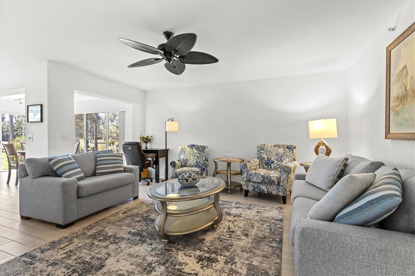 811 MONTROSE DRIVE 103