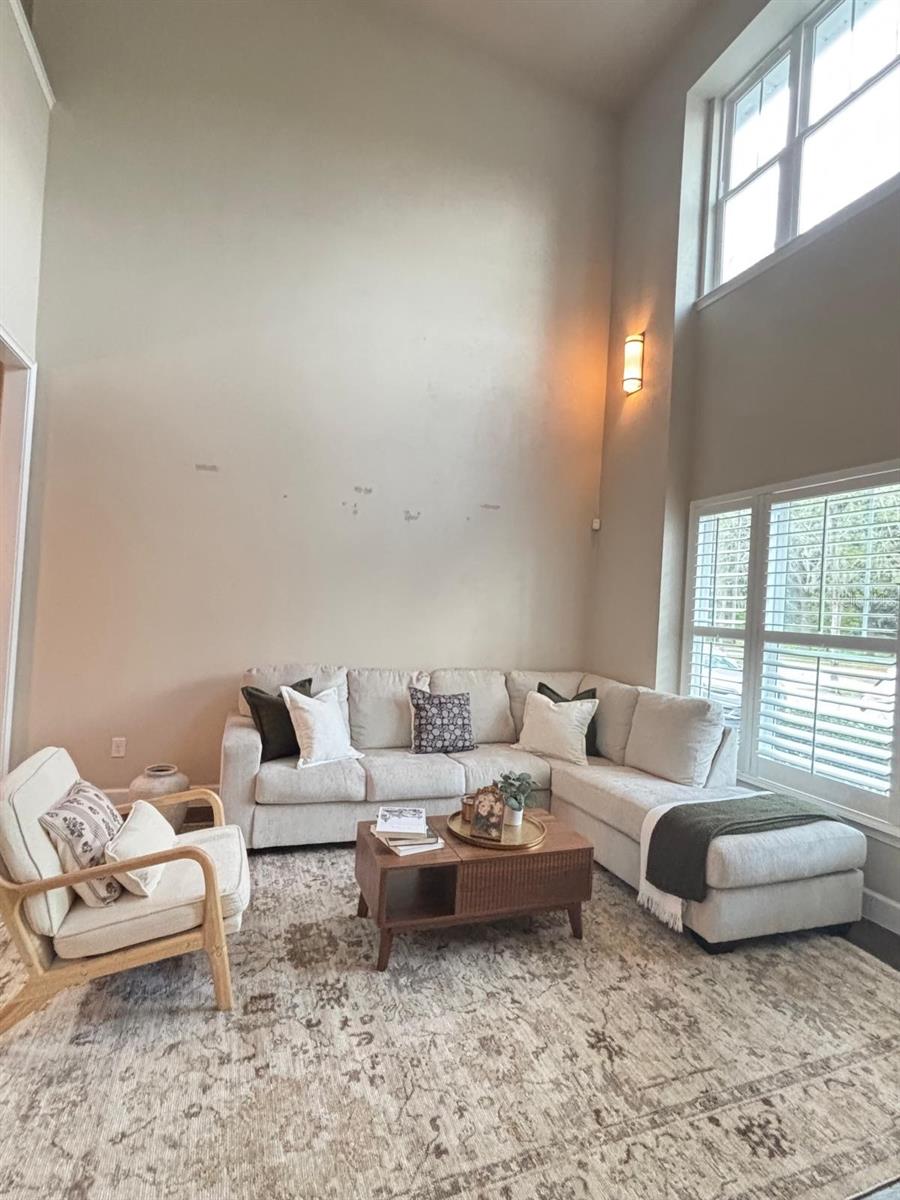 TOWNSEND PH 1 - Residential Lease